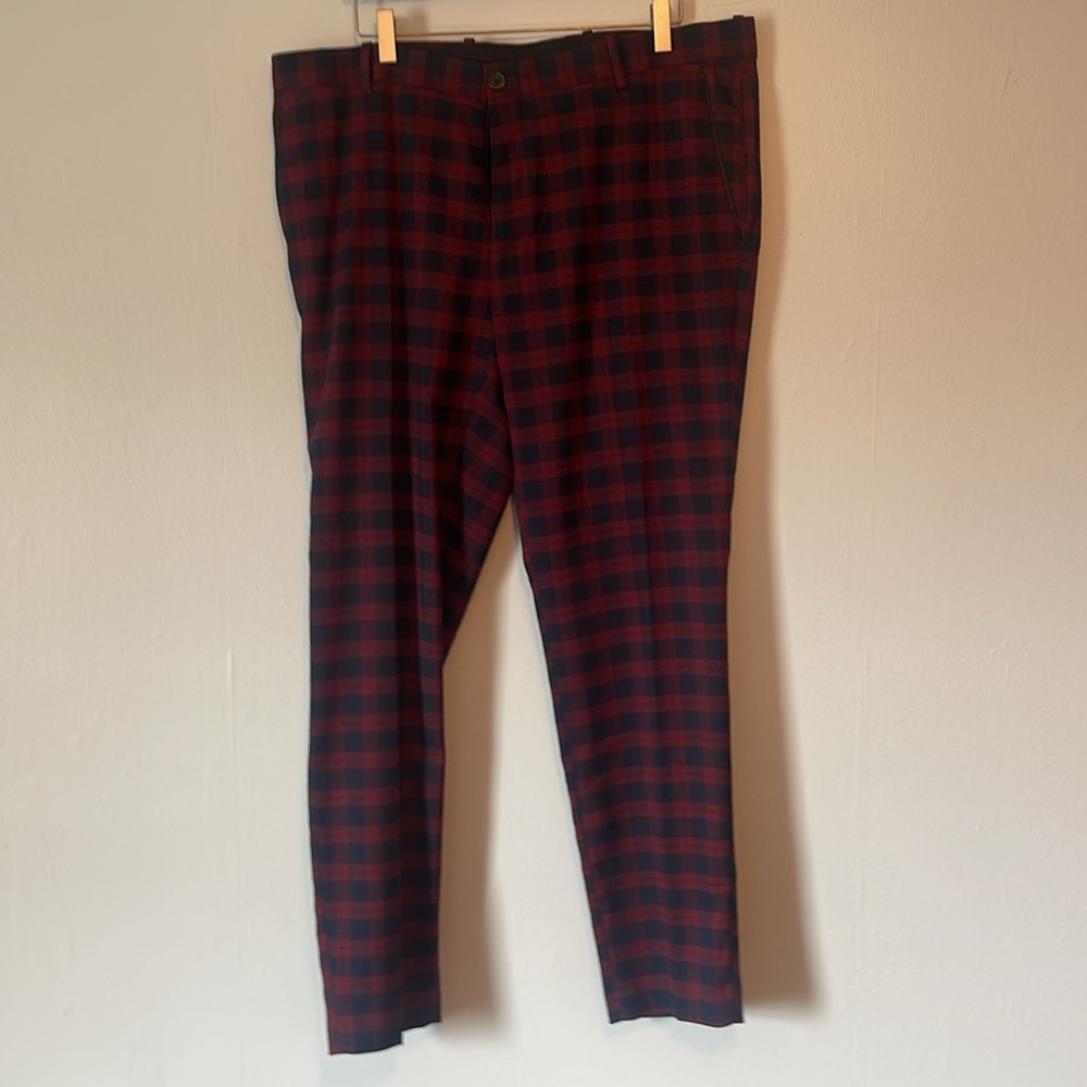 New INC size 34W 30L nice looking pants burgundy and blue